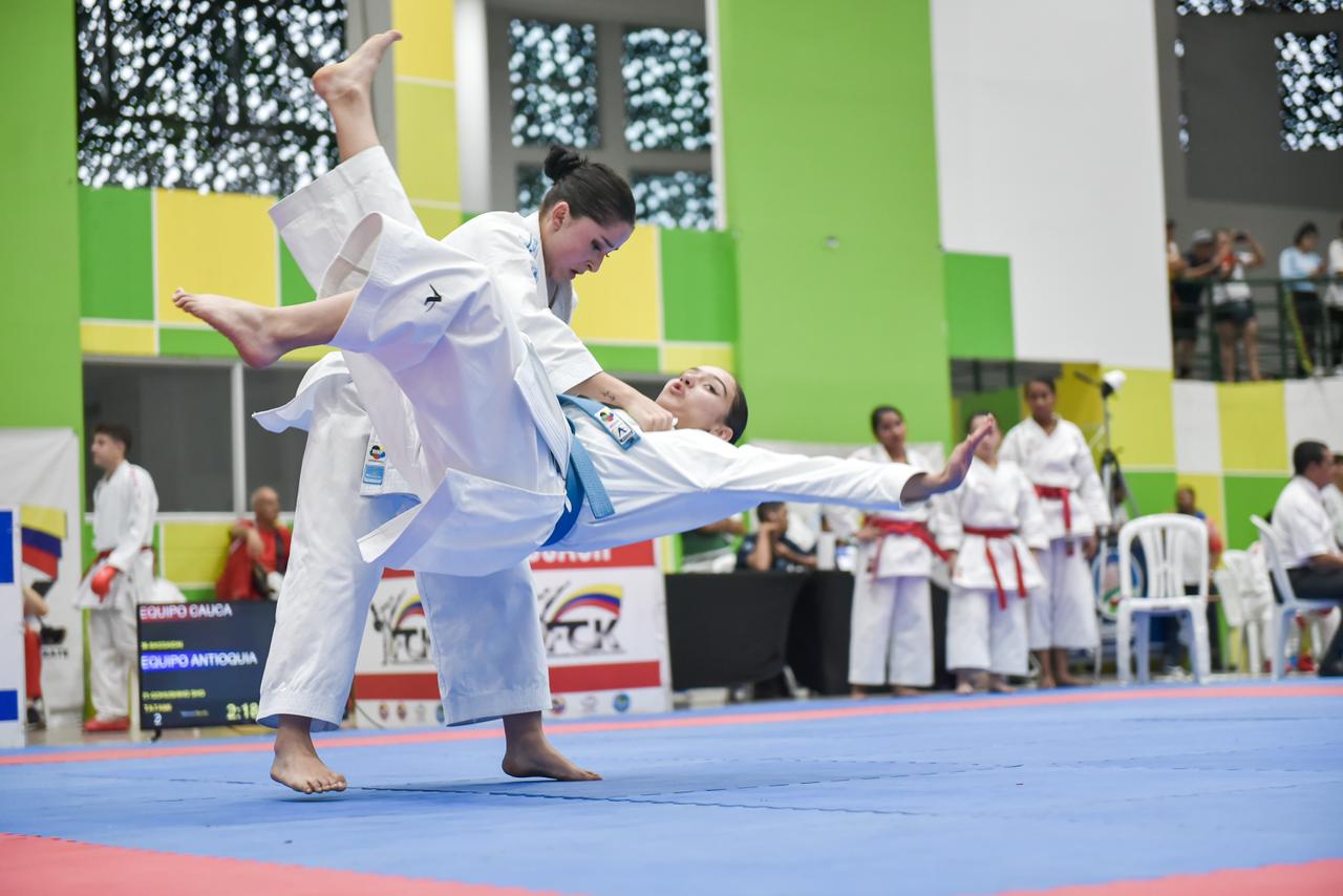 Destacado desempeño del Cesar en el Torneo Nacional de Karate Do